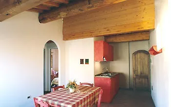 Agriturismo Fattoria Lischeto Volterra 0*,  Italy